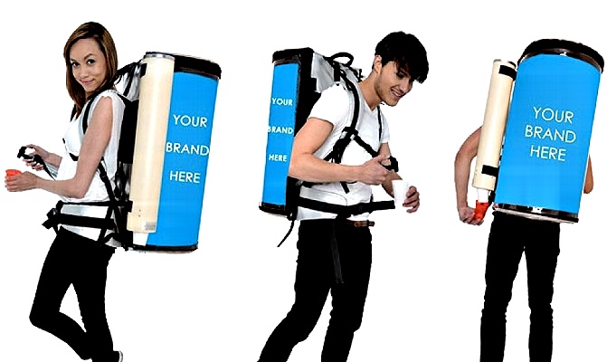 dispenser team with beerbackpacks